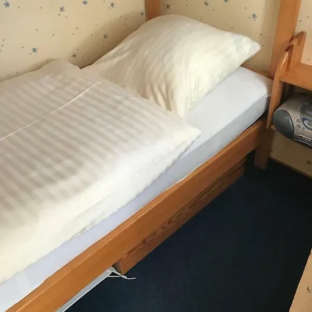 Pluschnest *